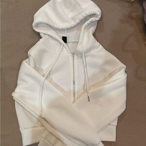 SHEIN Classic White Zip-Up Hoodie